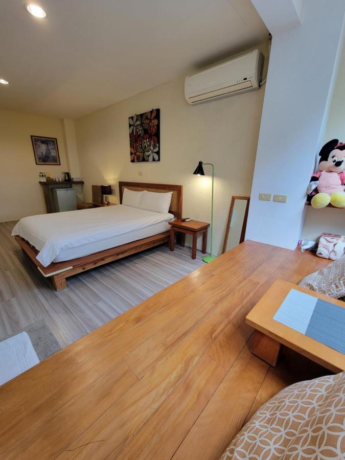 Railway Villa T'ai-tung Extérieur photo