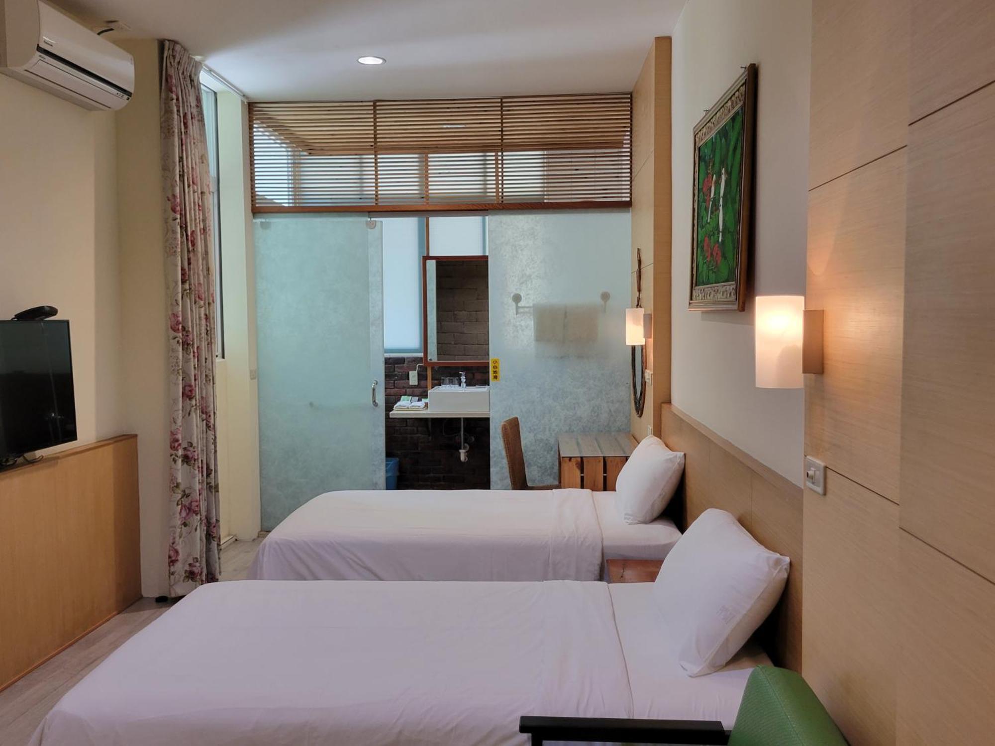 Railway Villa T'ai-tung Chambre photo